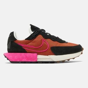 Nike Fontanka Waffle Burnt Sunrise Pink Sneakers Women’s